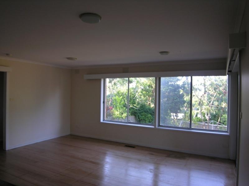 48 TAYLOR Road, Mooroolbark VIC 3138