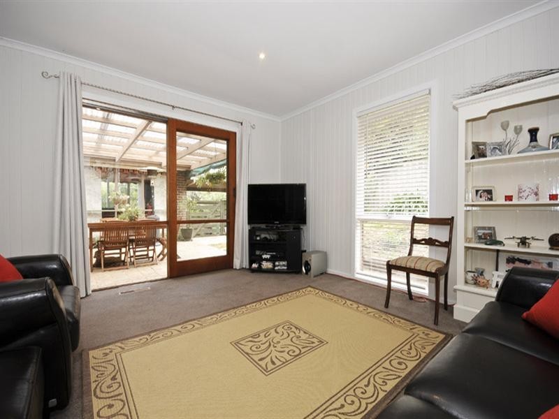 212 Manchester Road, Mooroolbark VIC 3138