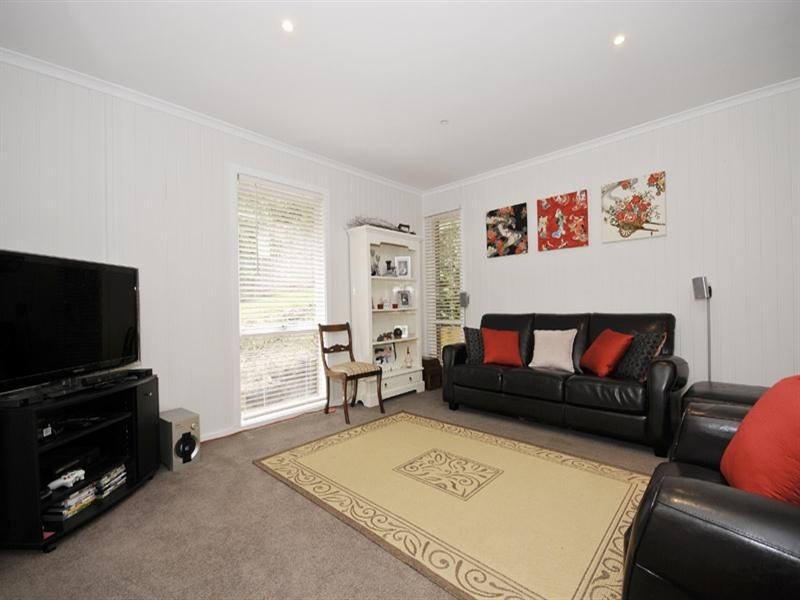 212 Manchester Road, Mooroolbark VIC 3138