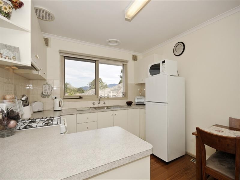 4/10-12 Surrey Road West, Croydon VIC 3136