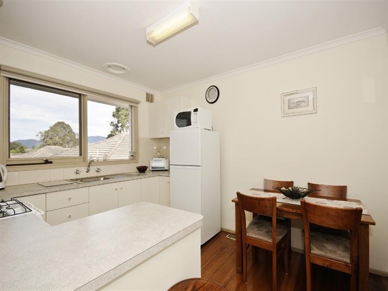 4/10-12 Surrey Road West, Croydon VIC 3136