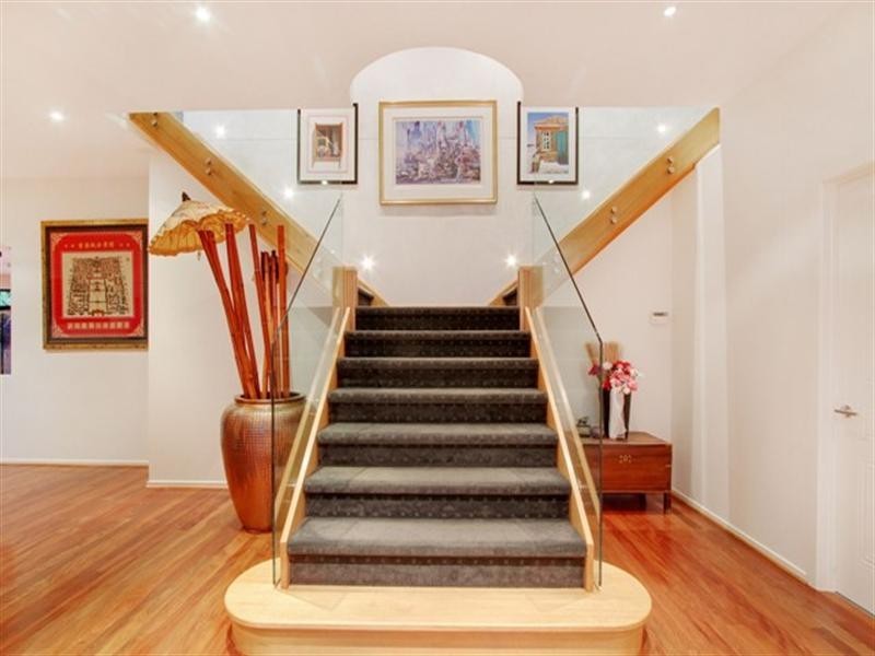 31 Bretby Way, Montrose VIC 3765