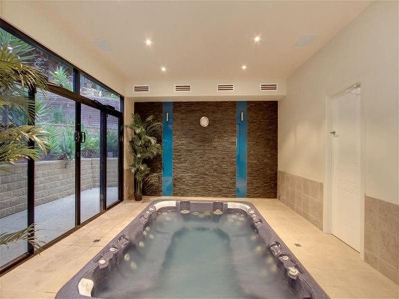 31 Bretby Way, Montrose VIC 3765