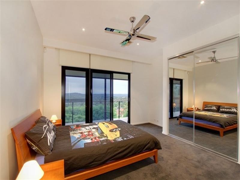 31 Bretby Way, Montrose VIC 3765