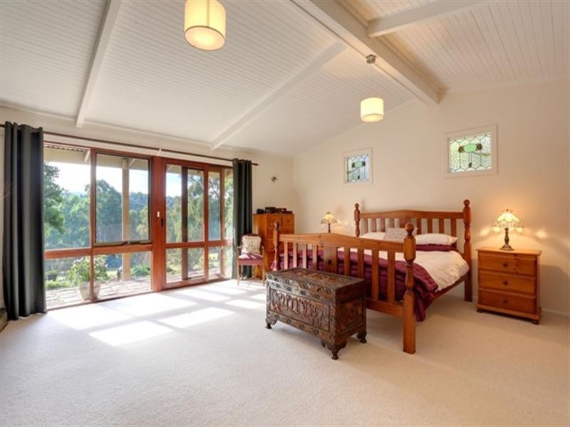 40 Lewis Road, Hoddles Creek VIC 3139