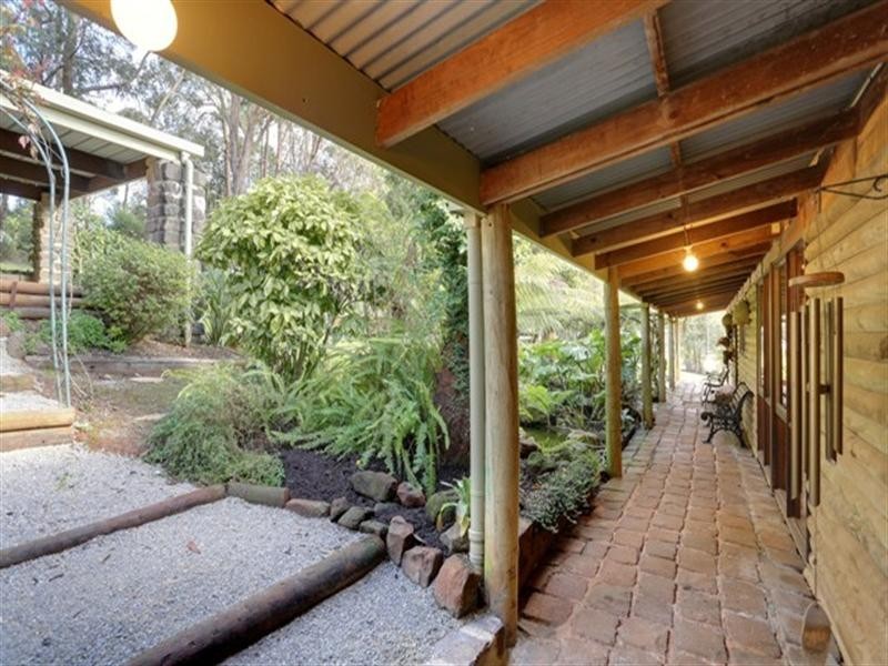 40 Lewis Road, Hoddles Creek VIC 3139