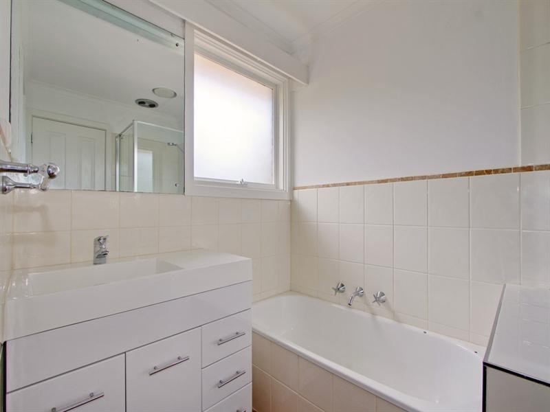 34a Landscape Drive, Mooroolbark VIC 3138