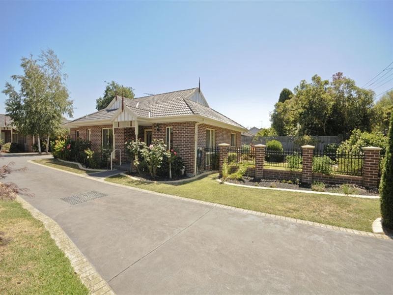 1/34-36 Swinburne Avenue, Mooroolbark VIC 3138
