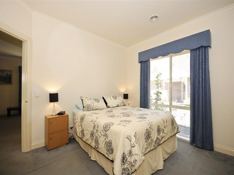 1/34-36 Swinburne Avenue, Mooroolbark VIC 3138