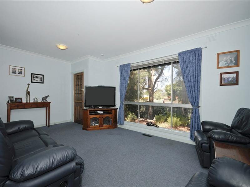 4 Church Street, Kilsyth VIC 3137