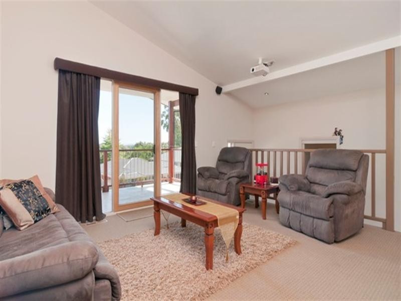 12 Sirocco Court, Wandin North VIC 3139