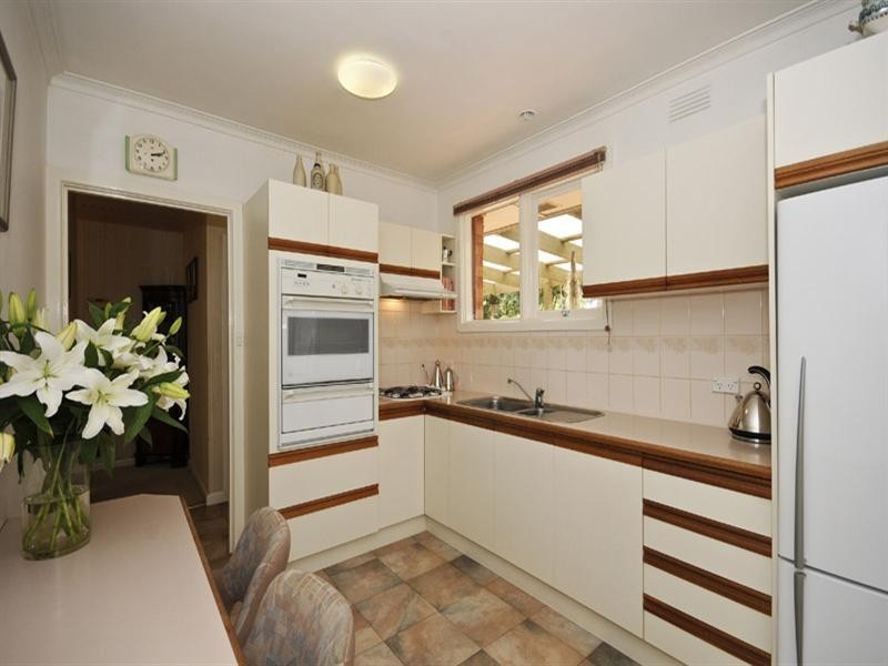 19 Dryden Concourse, Mooroolbark VIC 3138