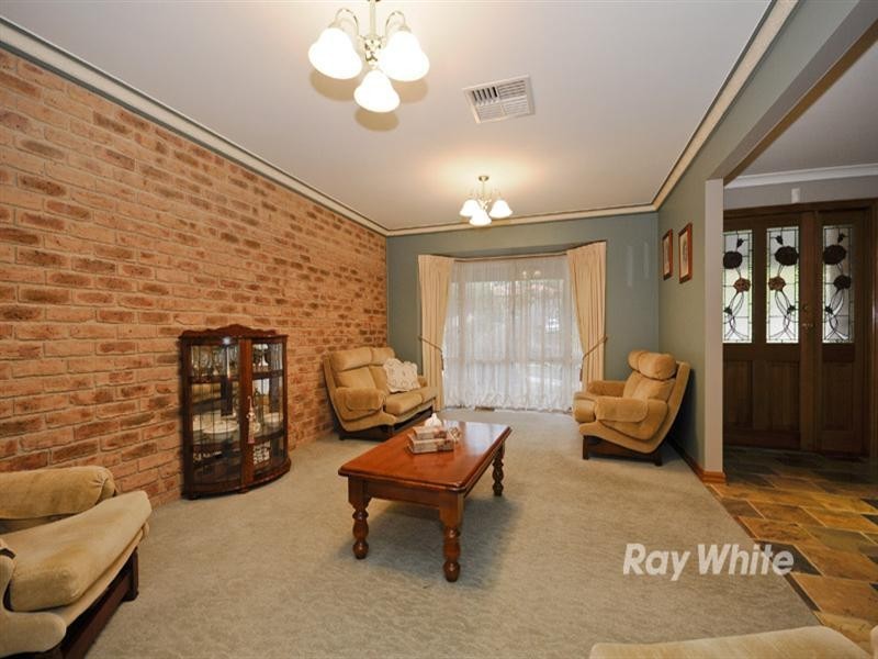 92 Lakeview Drive, Lilydale VIC 3140