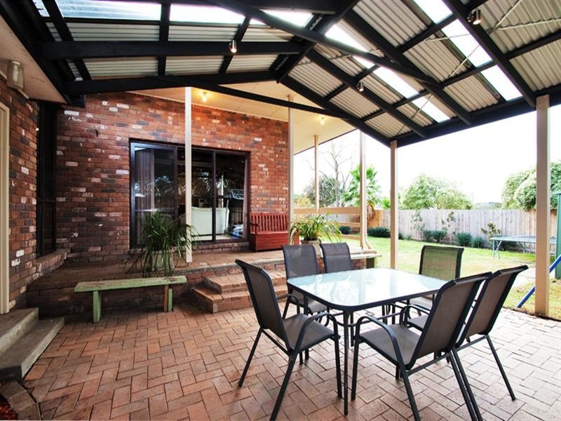 25 Carole Avenue, Chirnside Park VIC 3116