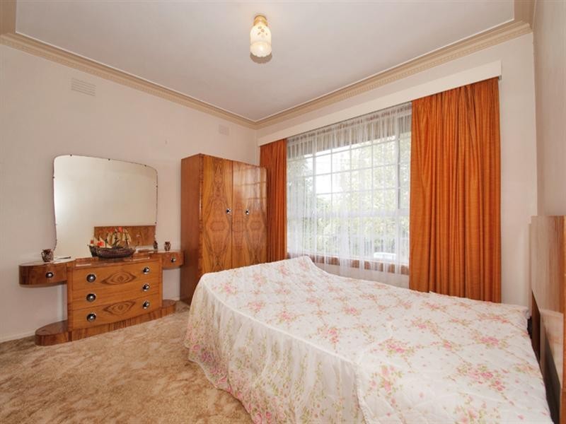 5 Delville Street, Mooroolbark VIC 3138