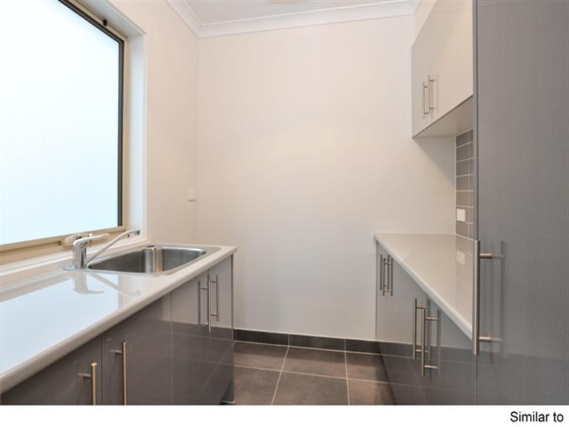 38 Eothen Lane, Kilsyth VIC 3137