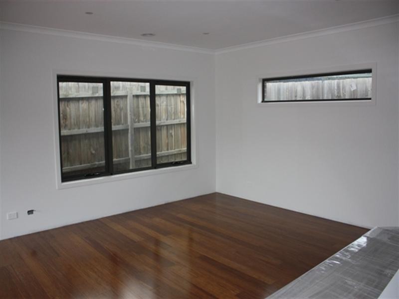 36 Eothen Lane, Kilsyth VIC 3137