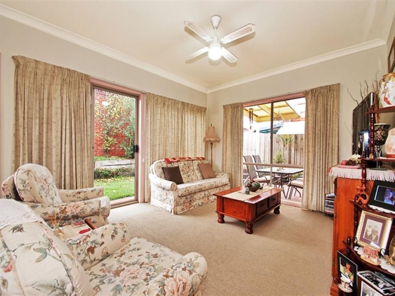 17 Rosewood Place, Chirnside Park VIC 3116