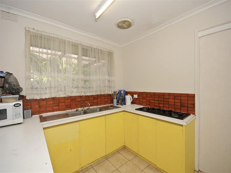 4 Bambra Street, Croydon VIC 3136