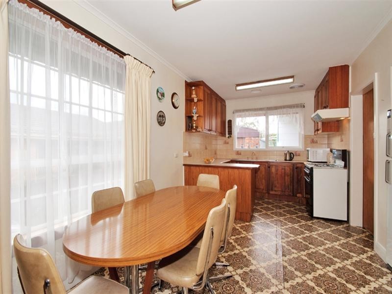 5 Delville Street, Mooroolbark VIC 3138