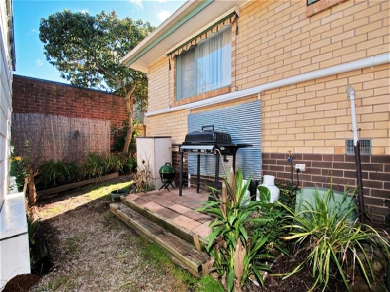 37 Ballantyne Crescent, Kilsyth VIC 3137