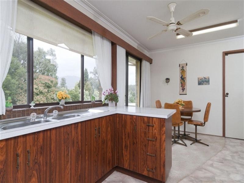 19 Greenville Street, Mooroolbark VIC 3138