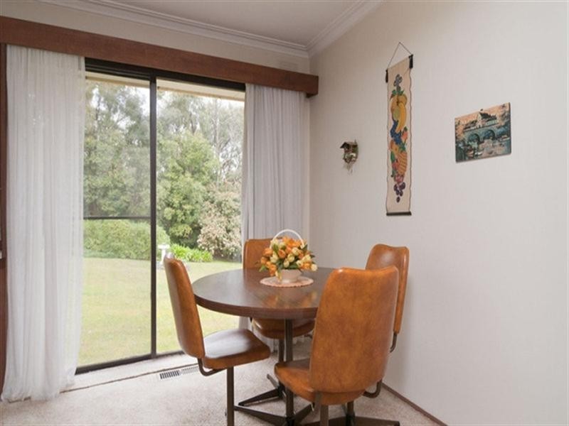 19 Greenville Street, Mooroolbark VIC 3138