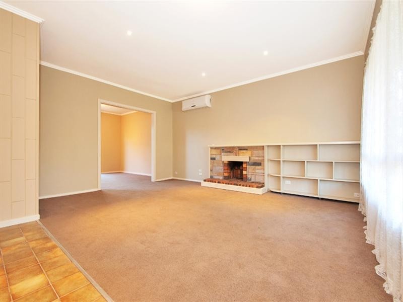 1/23 Belmont Road West, Croydon South VIC 3136