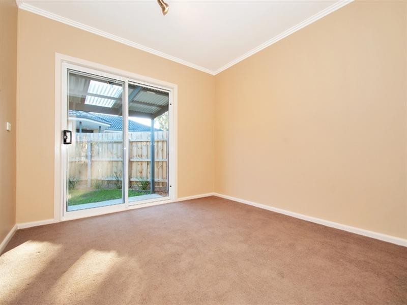 1/23 Belmont Road West, Croydon South VIC 3136