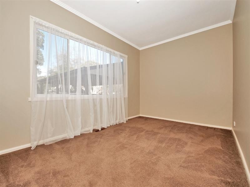 1/23 Belmont Road West, Croydon South VIC 3136