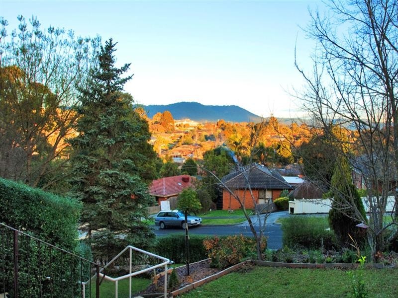 11 Alawara Drive, Mooroolbark VIC 3138