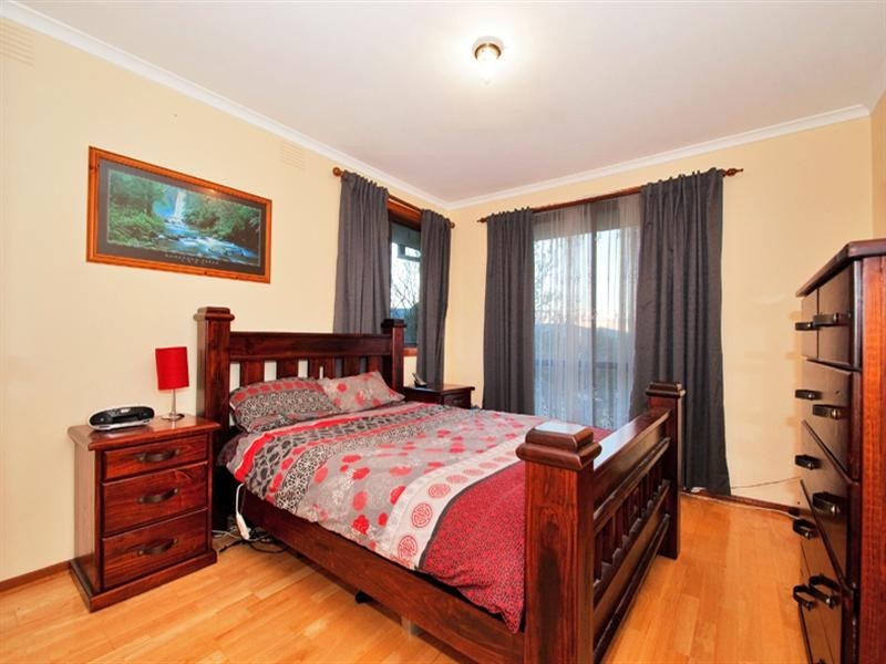 11 Alawara Drive, Mooroolbark VIC 3138