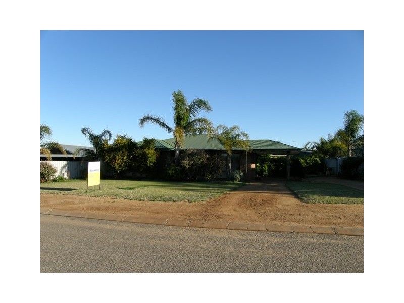 4 Salamit Place, Kalbarri WA 6536