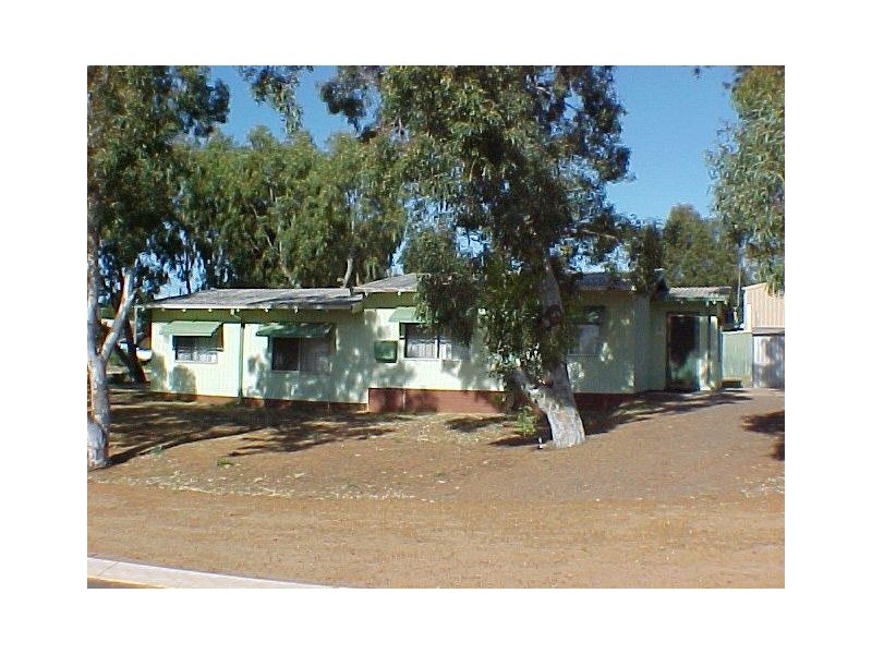 2 AandB Clifton Place, Kalbarri WA 6536