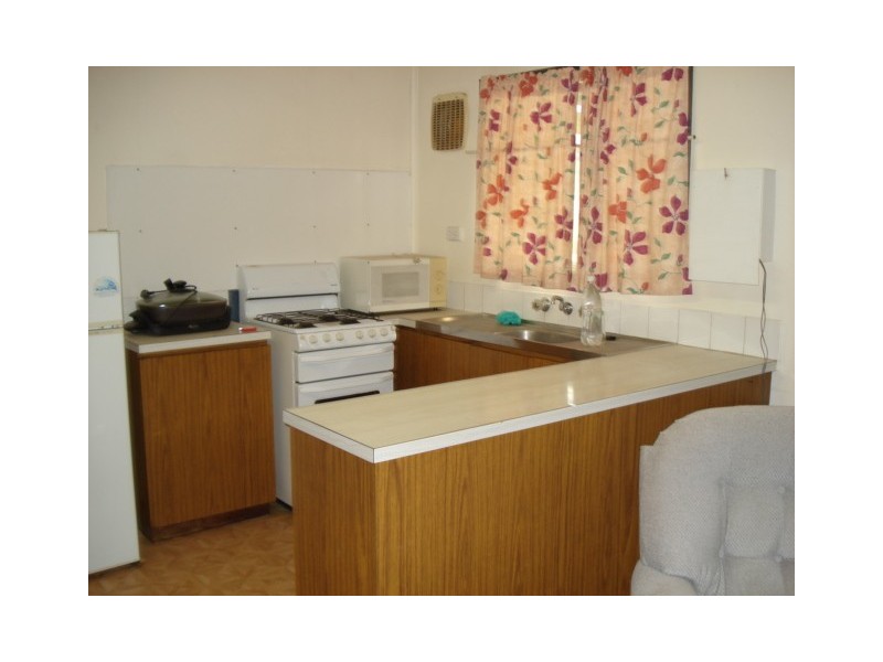 2 AandB Clifton Place, Kalbarri WA 6536