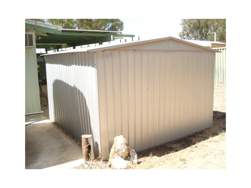 2 AandB Clifton Place, Kalbarri WA 6536