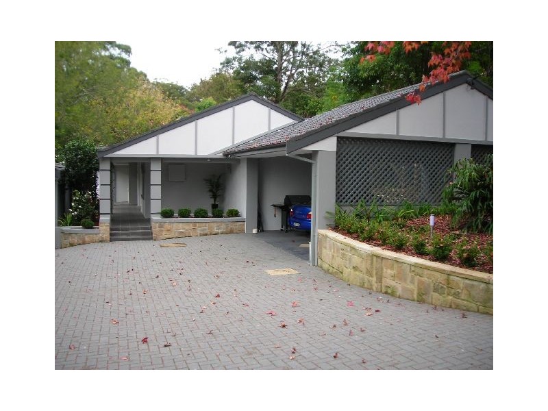 1 Putarri Avenue, St Ives NSW 2075