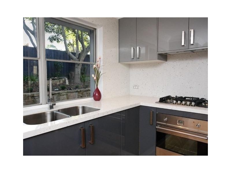 1 Putarri Avenue, St Ives NSW 2075