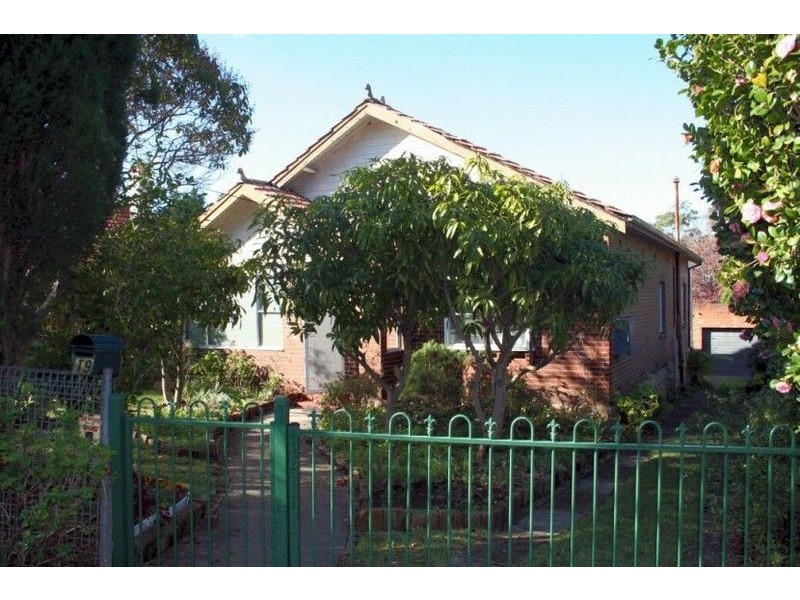 19 Woodside Avenue, Lindfield NSW 2070