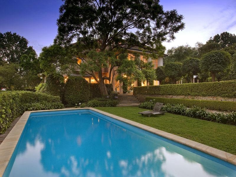 41 Ku-Ring-Gai Avenue, Turramurra NSW 2074