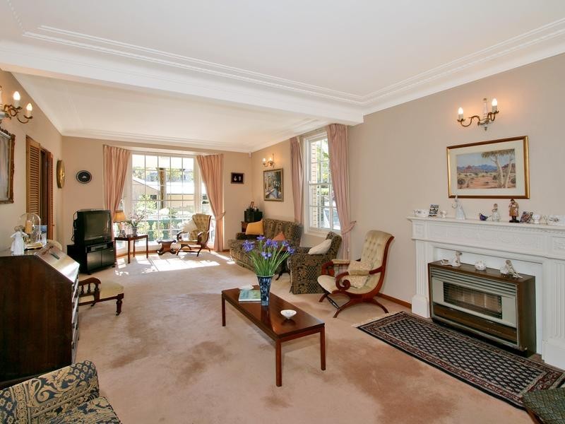 9 Sarnia Crescent, Killara NSW 2071