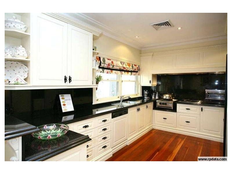 15 Kywong Avenue, Pymble NSW 2073