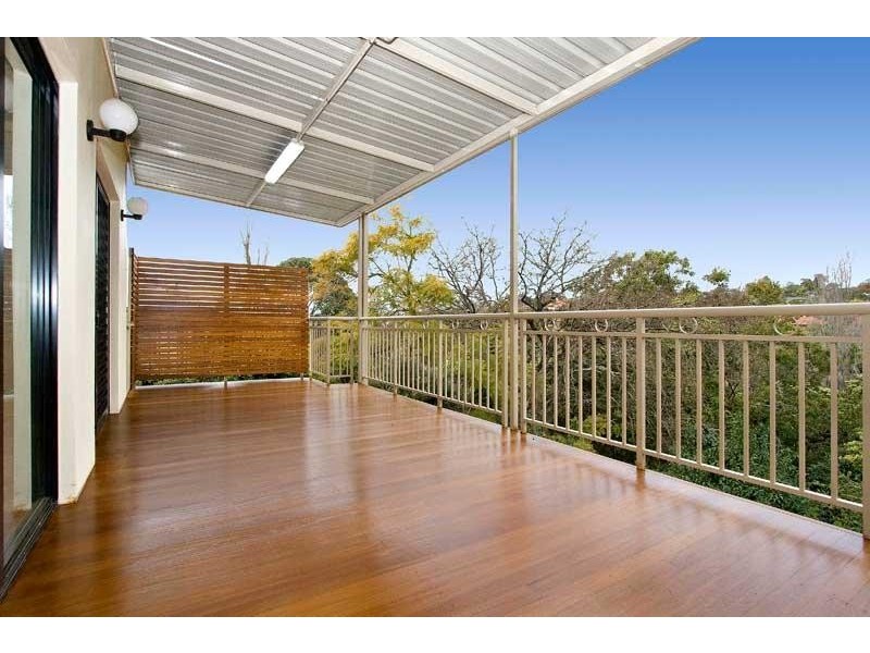 4 Morotai Avenue, Castlecrag NSW 2068