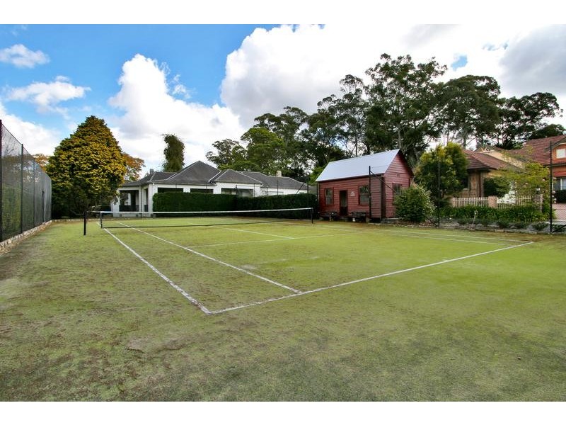 67 Livingstone Avenue, Pymble NSW 2073