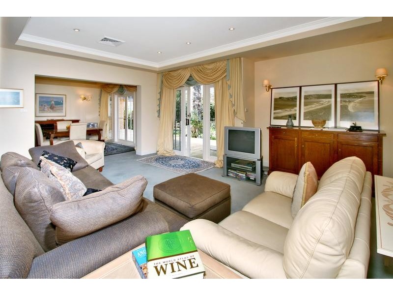 67 Livingstone Avenue, Pymble NSW 2073
