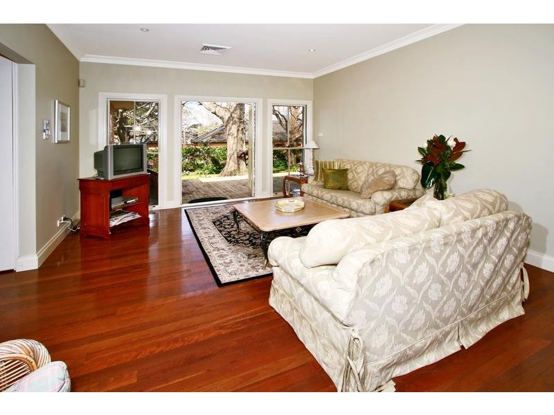 67 Livingstone Avenue, Pymble NSW 2073