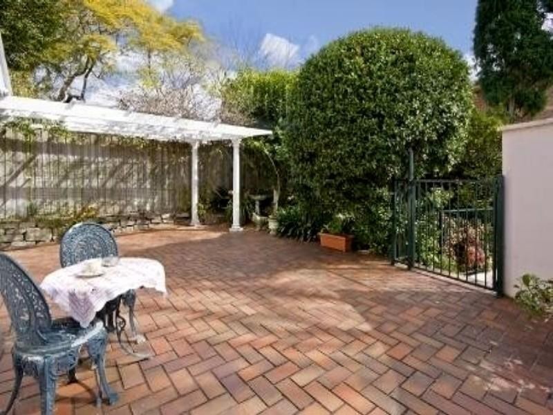 12 The Crest, Killara NSW 2071