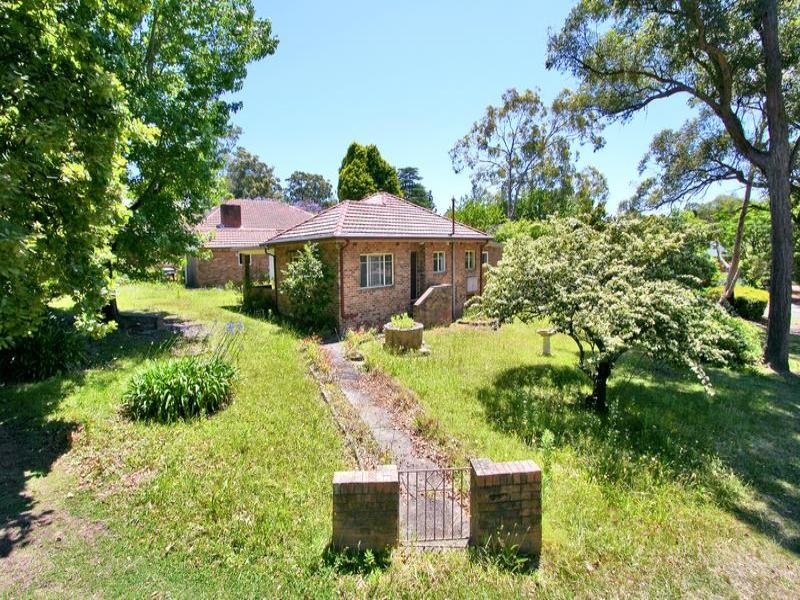 1 Inverallan Avenue, Pymble NSW 2073