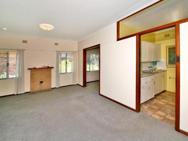 1 Inverallan Avenue, Pymble NSW 2073