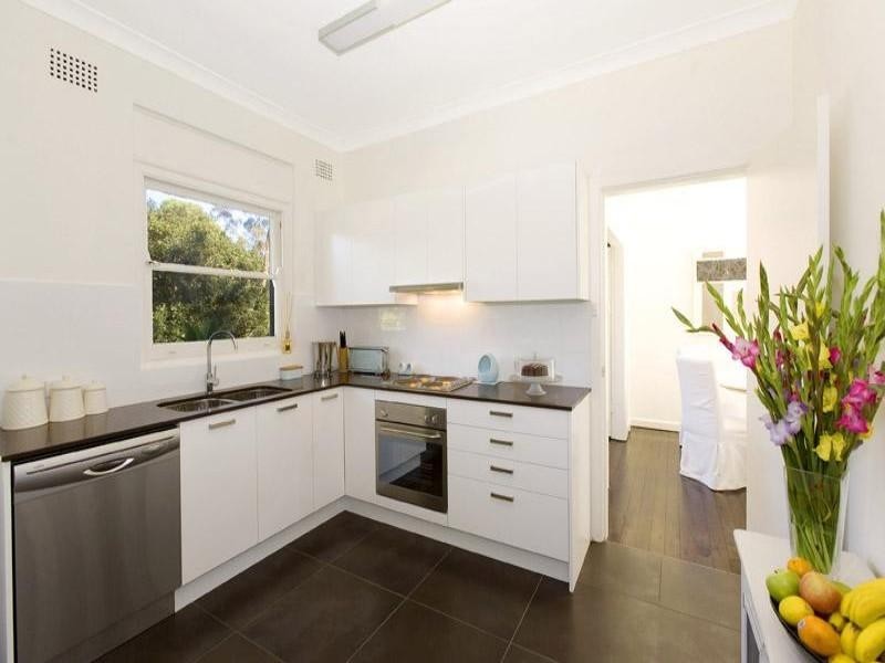 13 Moore Avenue, Lindfield NSW 2070